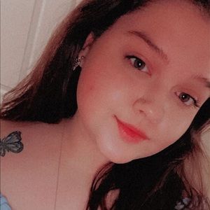 Meet your Posher, Meghan